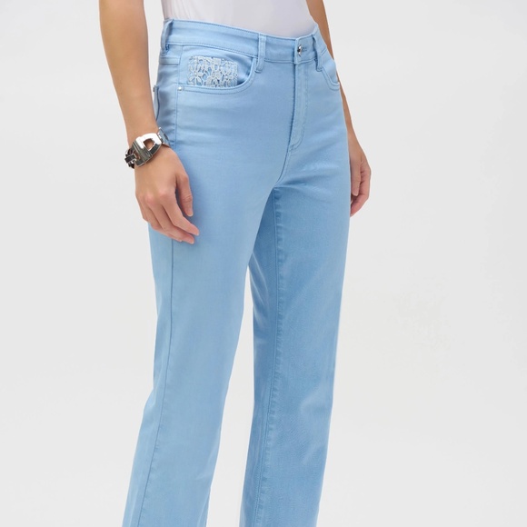 Joseph Ribkoff - 252912 - Stretch Flare Crop Jean With Frayed Hem - Picture 1 of 4